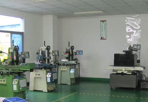 塑（sù）膠注塑模具製造斜導柱滑塊抽（chōu）芯機構的具體要求