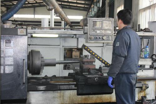 注塑模（mó）具製造滑塊彎銷式（shì）側向分型抽芯（xīn）機構